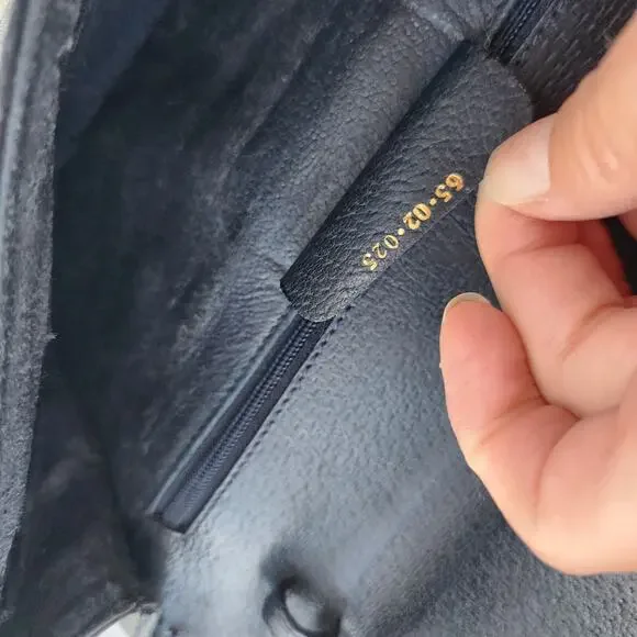 VINTAGE Gucci GG Web Coated Canvas Shoulder Bag Blue White Leather Trim Chain - Picture 11 of 14